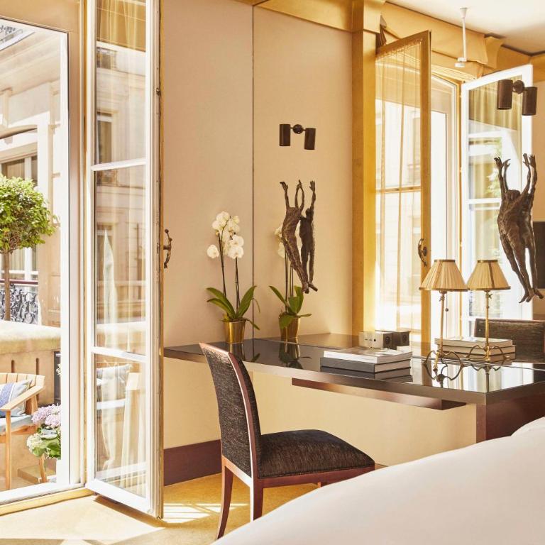 Park Hyatt Paris - Vendôme - King Room with Balcony - 6