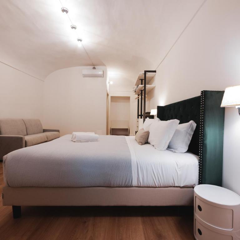 Carlo Felice Boutique Hotel - Camera Quadrupla Deluxe - 26