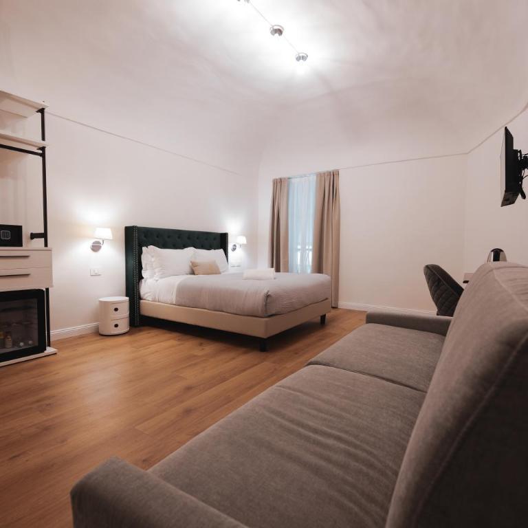 Carlo Felice Boutique Hotel - Camera Quadrupla Deluxe - 27
