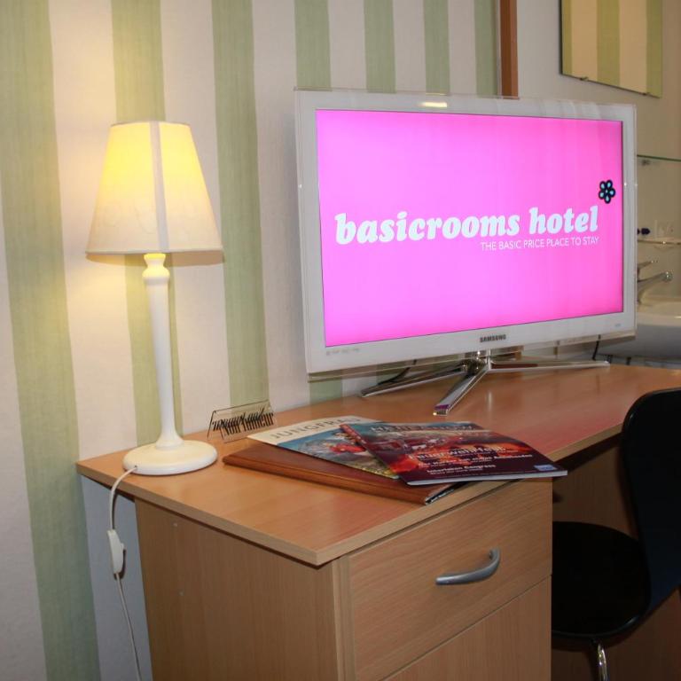BasicRooms Hotel - Habitación Individual con baño compartido - 9