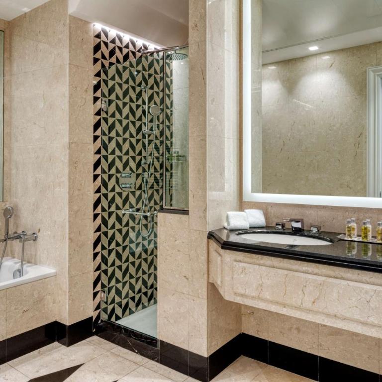 Hilton Molino Stucky Venice - Suite King Tower - 5