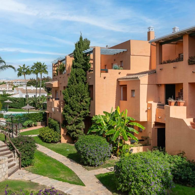 Fantastico Atico duplex en primera linea de golf - Three-Bedroom Apartment - 21
