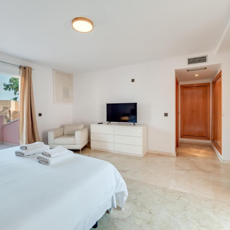 Fantastico Atico duplex en primera linea de golf - Three-Bedroom Apartment - 56