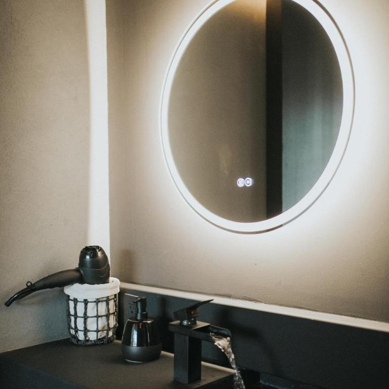 Dolmen Hotel Boutique - Estudio Deluxe - 11