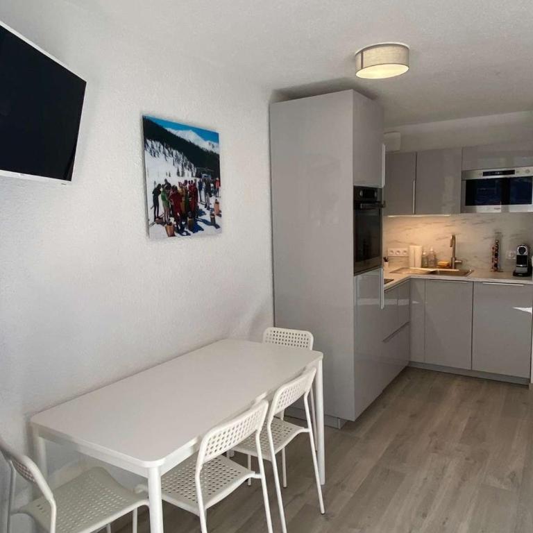 Coquet studio coeur station pour 4, proche commerces et pistes - FR-1-322-655 - Appartamento - 6