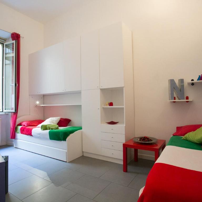 Alloggio Turistico Cadorna - Fontana di Trevi , Via Veneto Piazza di Spagna - Appartamento con 2 Camere da Letto - 2
