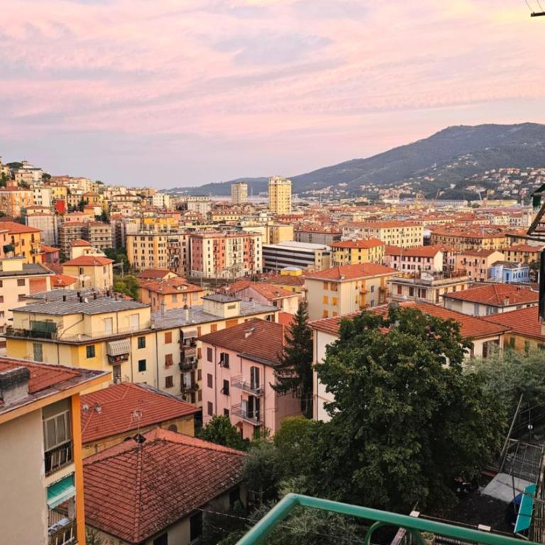 La Venére 5Terre - Camera Deluxe Matrimoniale/Doppia con Letti Singoli con Vista Città - 8