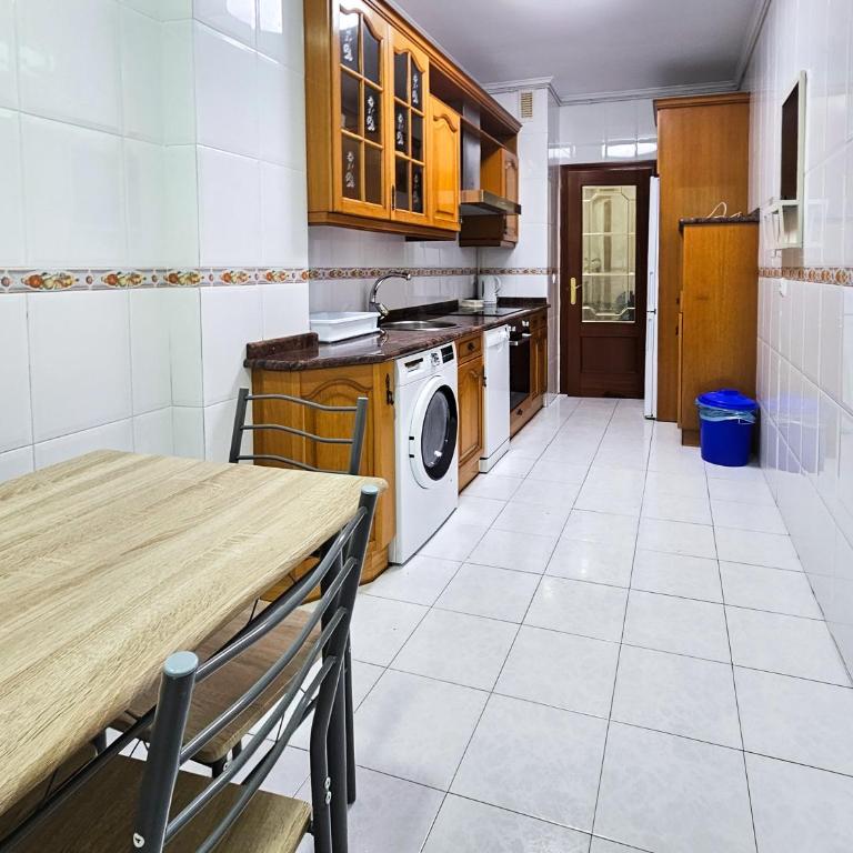 Céntrico y amplio piso en Bilbao - Apartamento de 3 dormitorios - 30