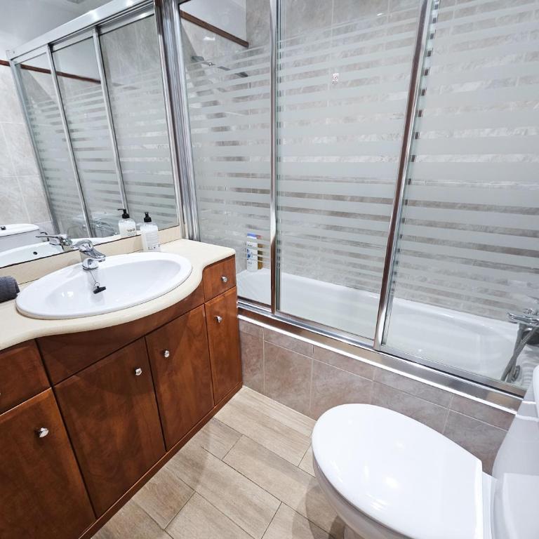 Céntrico y amplio piso en Bilbao - Apartamento de 3 dormitorios - 13