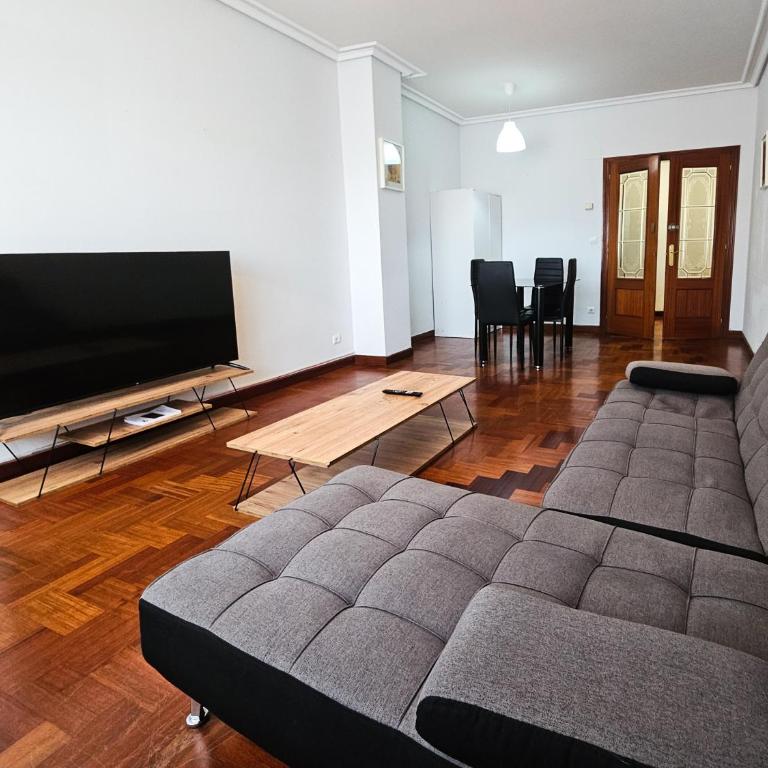 Céntrico y amplio piso en Bilbao - Apartamento de 3 dormitorios - 4