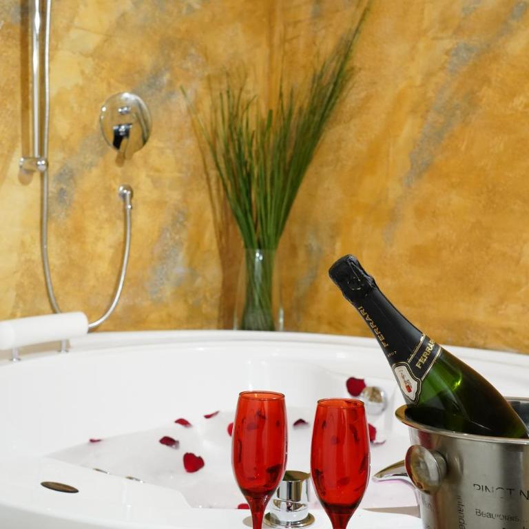Navona Jacuzzi Apartment - Appartamento con 2 Camere da Letto - 68