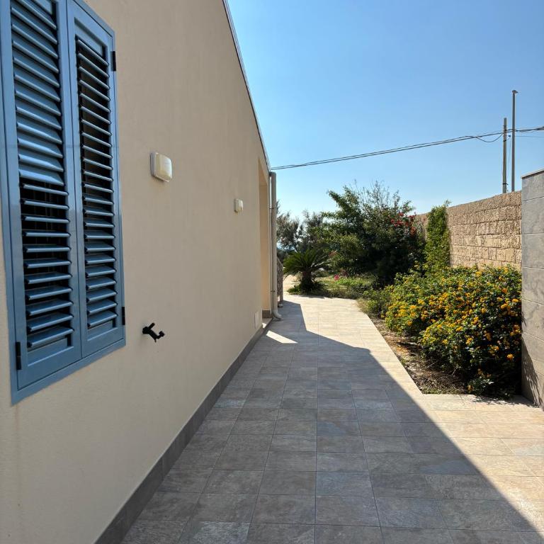 Endless Blue Villa - Two-Bedroom Townhouse - 22