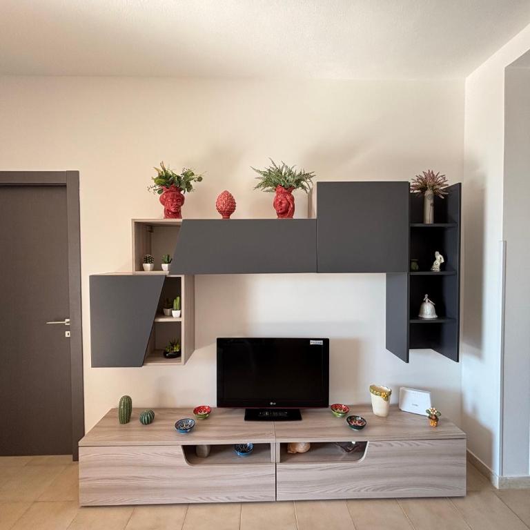 Endless Blue Villa - Two-Bedroom Townhouse - 18