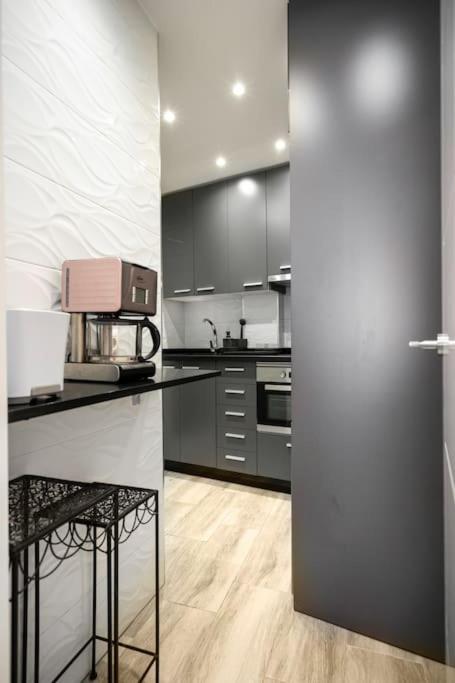 Piso a estrenar junto al mar ubicación inmejorable - Apartamento de 2 dormitorios - 11