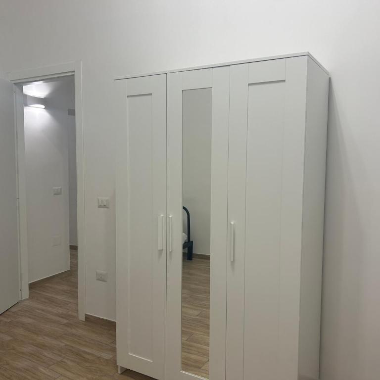 Giordy house Napoli Centro - Four-Bedroom Vacation Home - 42