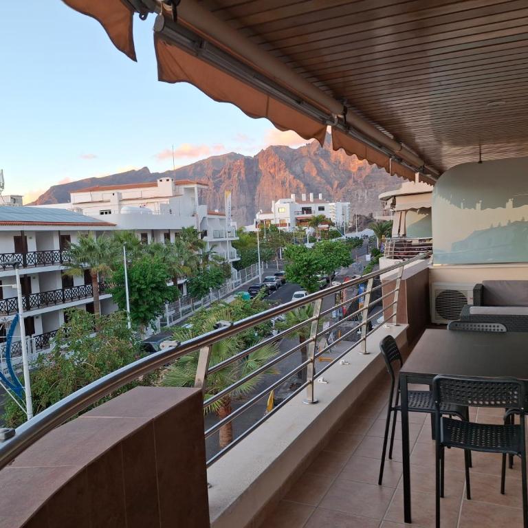 El Balcón de Roberta - Apartment with Terrace - 1