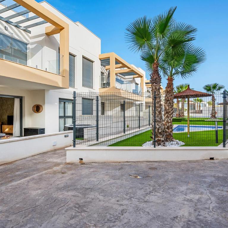 Bouda Residence Luxury stay with Private Jacuzzi - Apartamento de 2 dormitorios con vistas a la piscina - 21