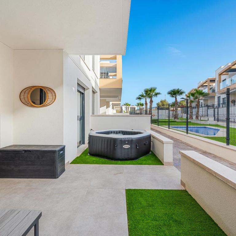 Bouda Residence Luxury stay with Private Jacuzzi - Apartamento de 2 dormitorios con vistas a la piscina - 20