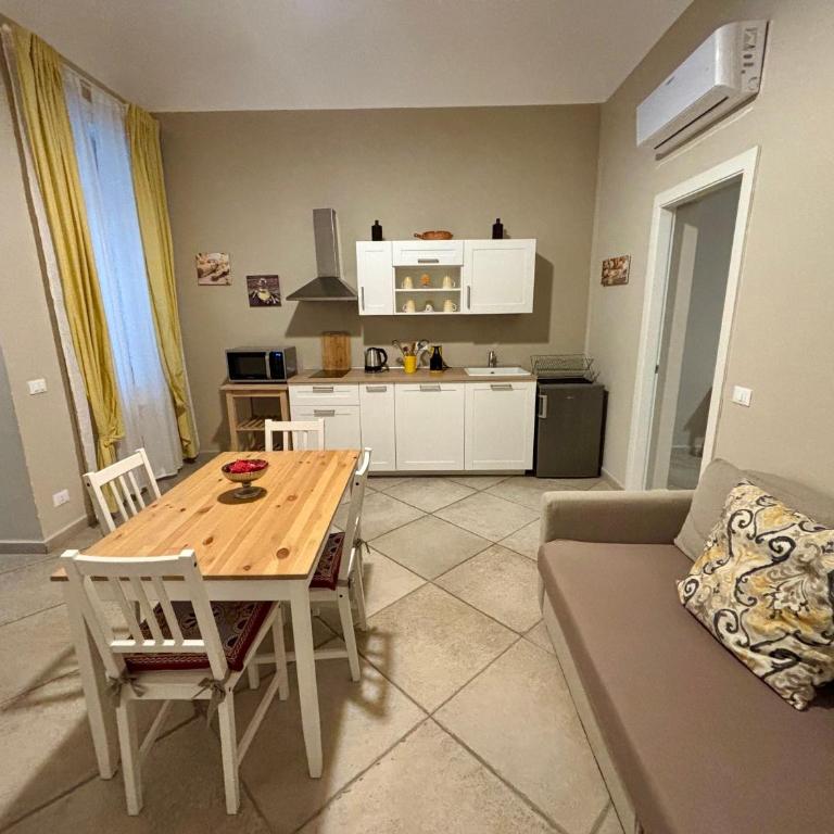 Palermo Centre - Apartments with Private Balcony or Terrace - One-Bedroom Apartment - 8