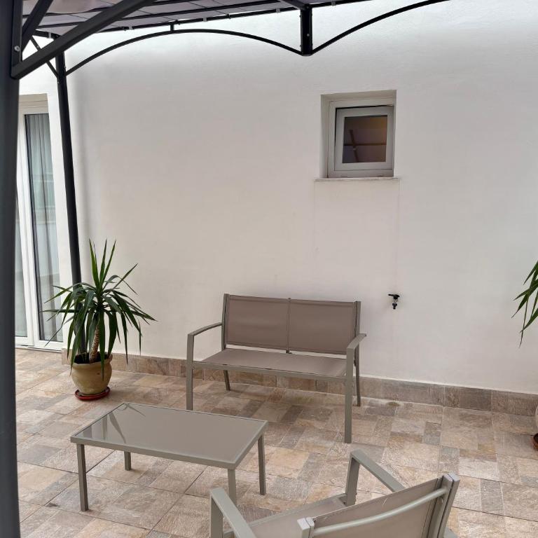 Palermo Centre - Apartments with Private Balcony or Terrace - One-Bedroom Apartment - 23
