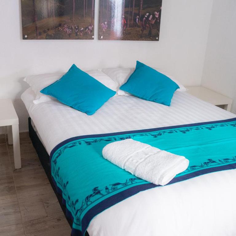 Hotel Emiss - Habitación Doble - 19
