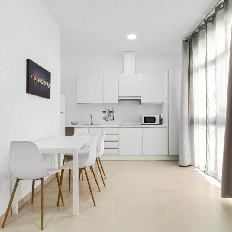 ESTUDIO EN MÁLAGA CENTRO. 45 - Apartamento de 1 dormitorio - 3