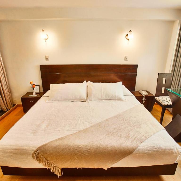 Inti Tampu Inn - Suite con bañera de hidromasaje - Cama extragrande - 2