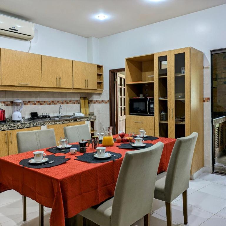 Dream House with Private Pool and BBQ Area - Villa - 30