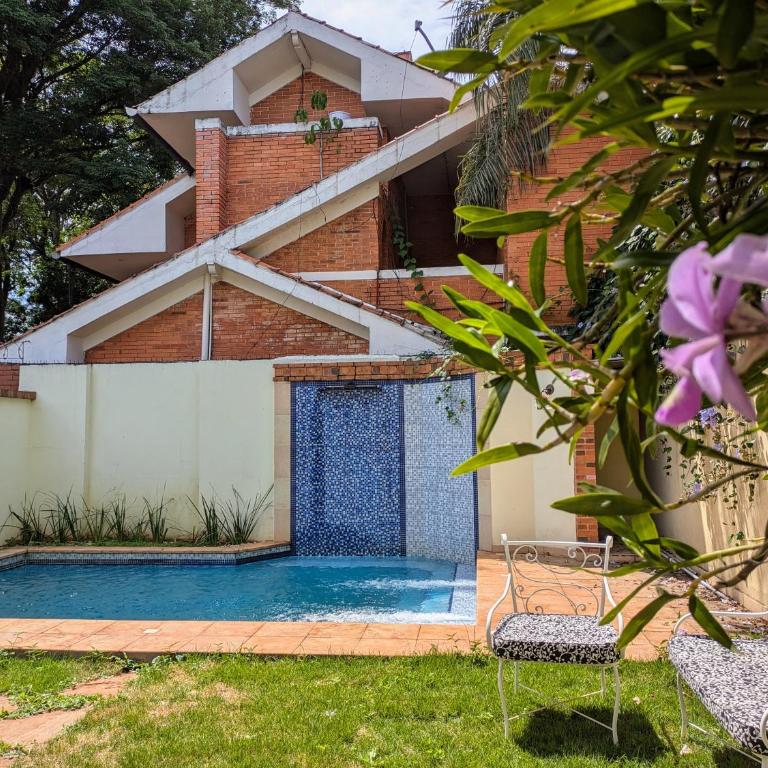 Dream House with Private Pool and BBQ Area - Villa - 1