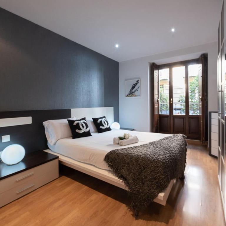 Apartamentos Day Madrid CALLAO II - Apartment with Balcony - 1