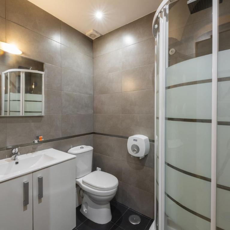 Apartamentos Day Madrid CALLAO II - Apartment with Balcony - 5