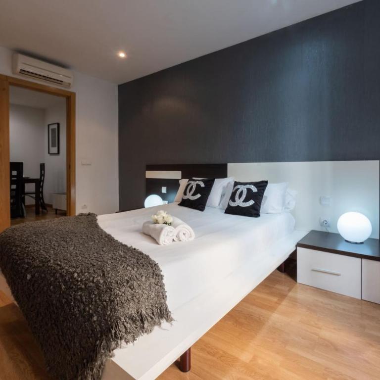 Apartamentos Day Madrid CALLAO II - Apartment with Balcony - 7