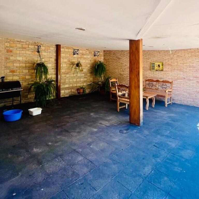 Amplia y hermosa casa quinta de 4 habitaciones - Villa de 1 dormitorio - 16