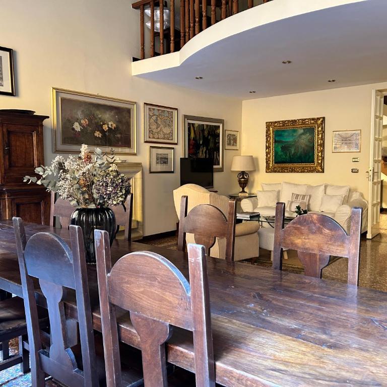 Bologna Medieval Art Loft - One-Bedroom Apartment - 32