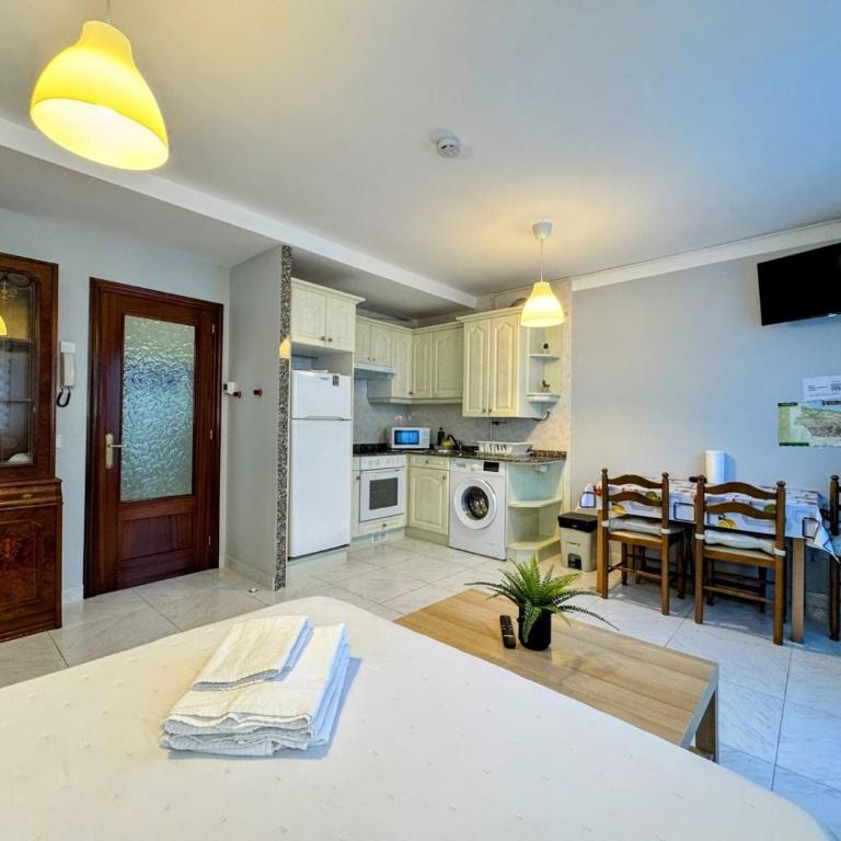 Apartamento Elena Céntrico con WiFi - Apartamento de 1 dormitorio - 19