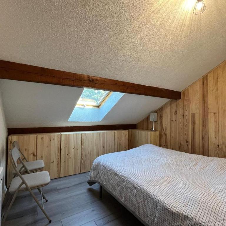 Haut perché - Duplex familial confortable et rénové bien situé - Appartement en Duplex - 5