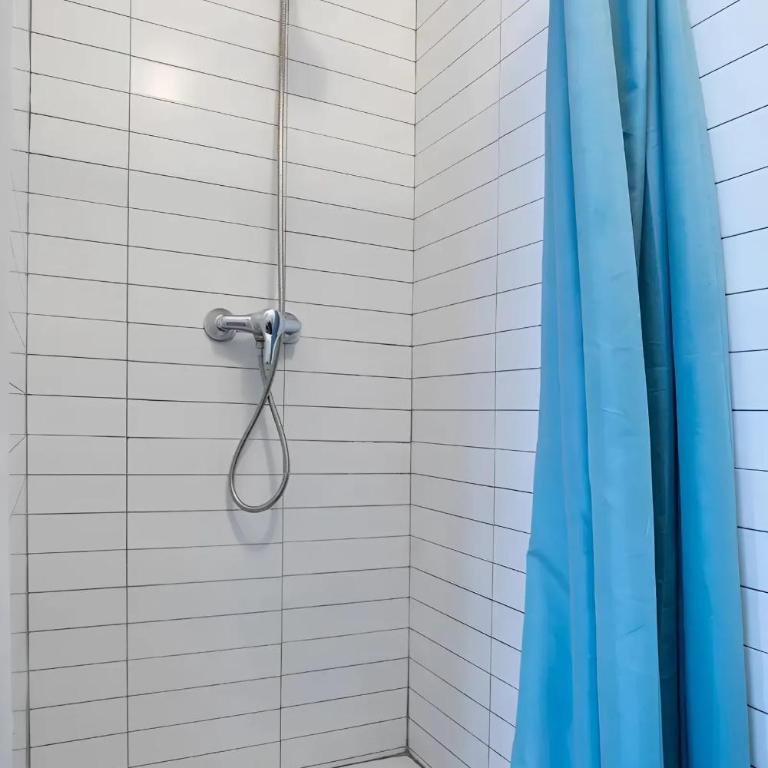 Mooeve Sant Antoni Montjuïc - Two-Bedroom Apartment with Balcony - 15