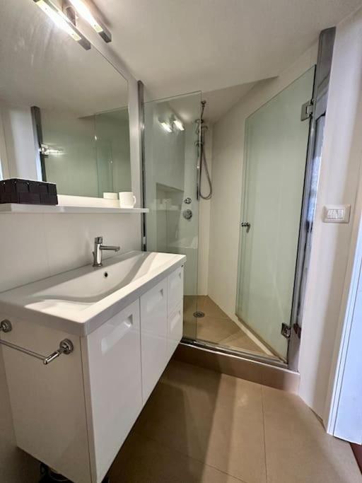 Tata Home Monti - Appartamento con 1 Camera da Letto - 19