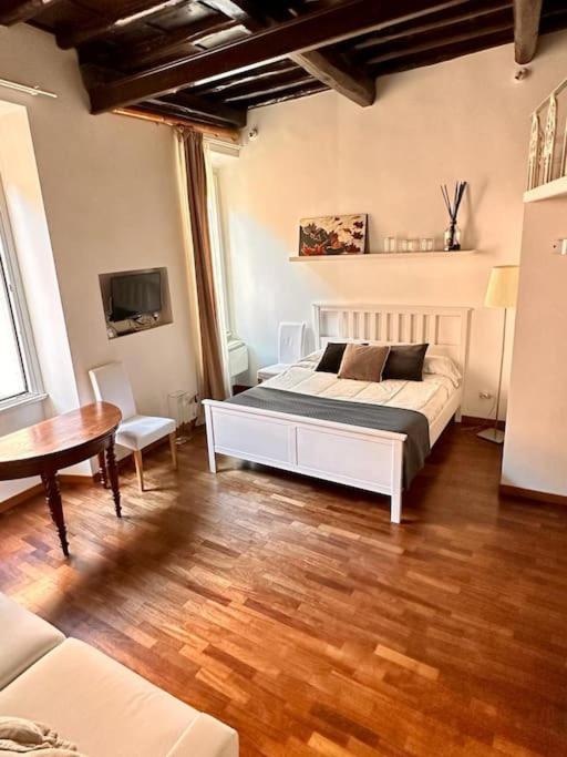Tata Home Monti - Appartamento con 1 Camera da Letto - 22