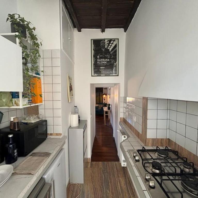 Scala 31 Trastevere - Appartamento con 2 Camere da Letto - 16