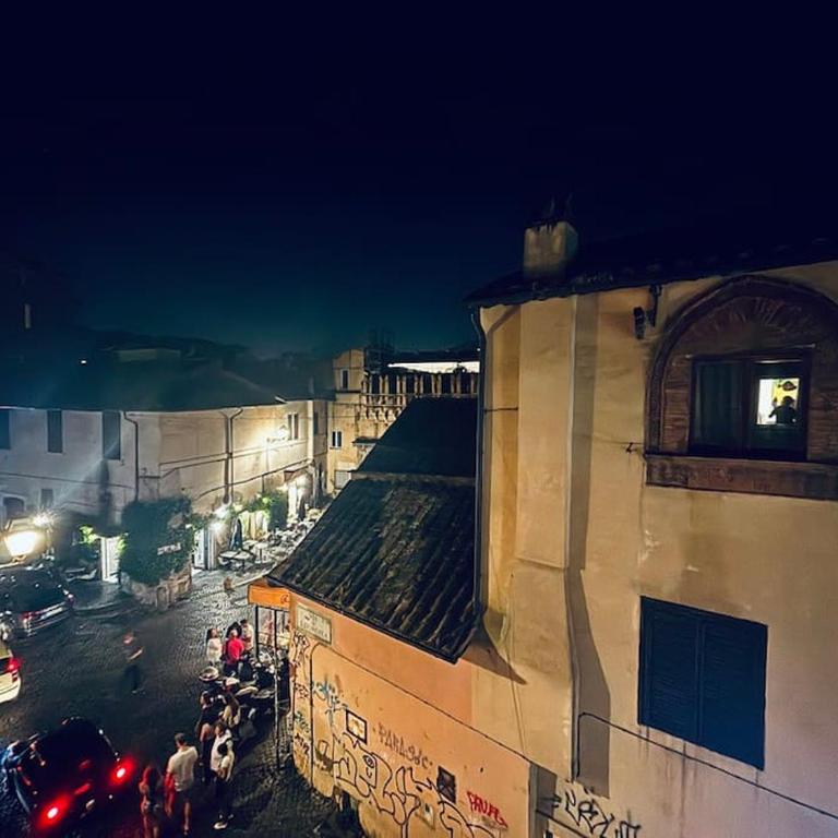 Scala 31 Trastevere - Appartamento con 2 Camere da Letto - 19