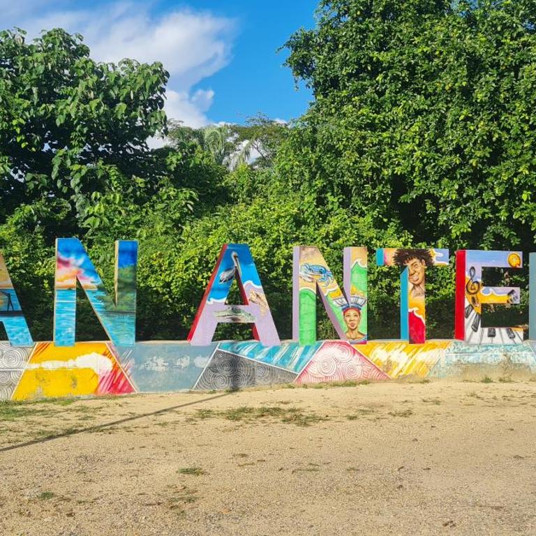 Mediterráneo Relax - Four-Bedroom House - 6