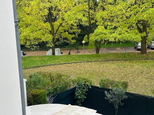 Appart Orleans Gare - Two-Bedroom Apartment with Balcony and Terrace - 33