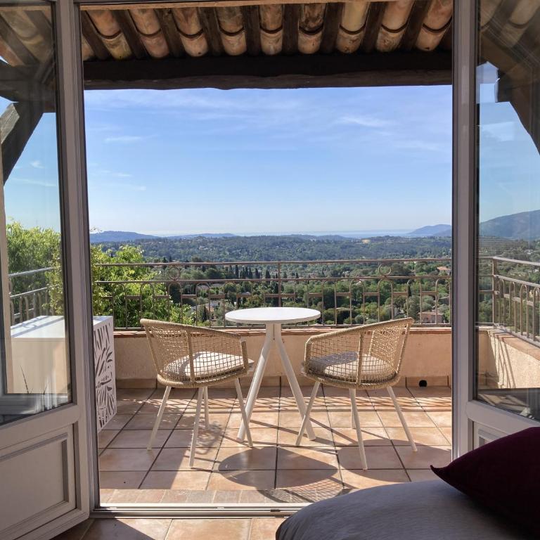 les petites terrasses - Chambre Supérieure Lit Queen-Size - 1