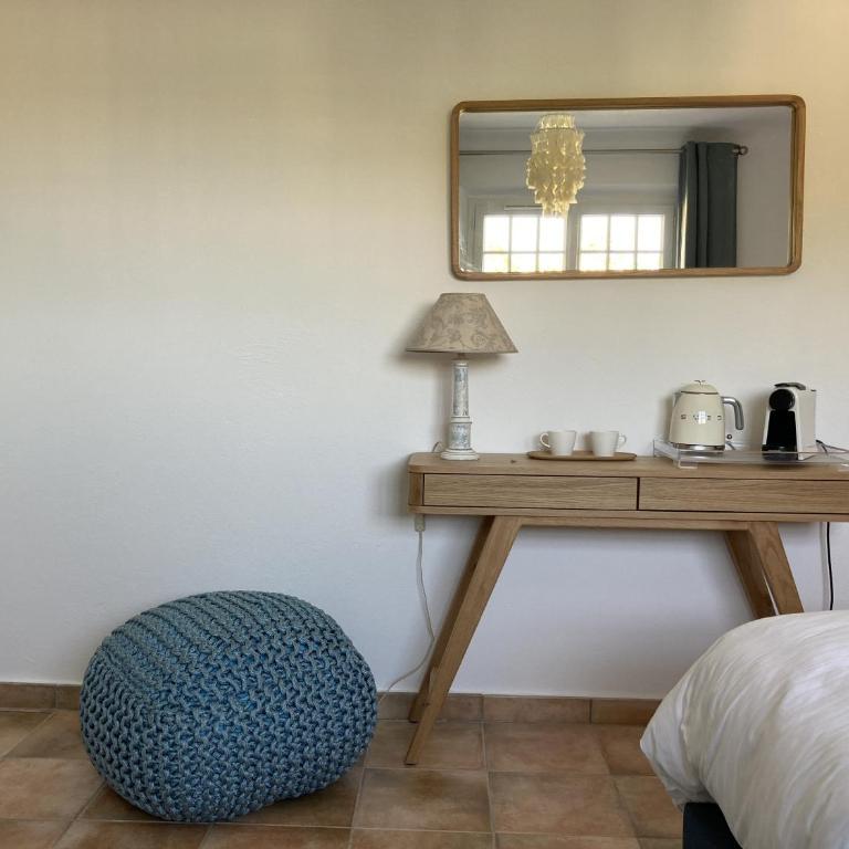 les petites terrasses - Chambre Lits Jumeaux avec Salle de Bains Privative - 4
