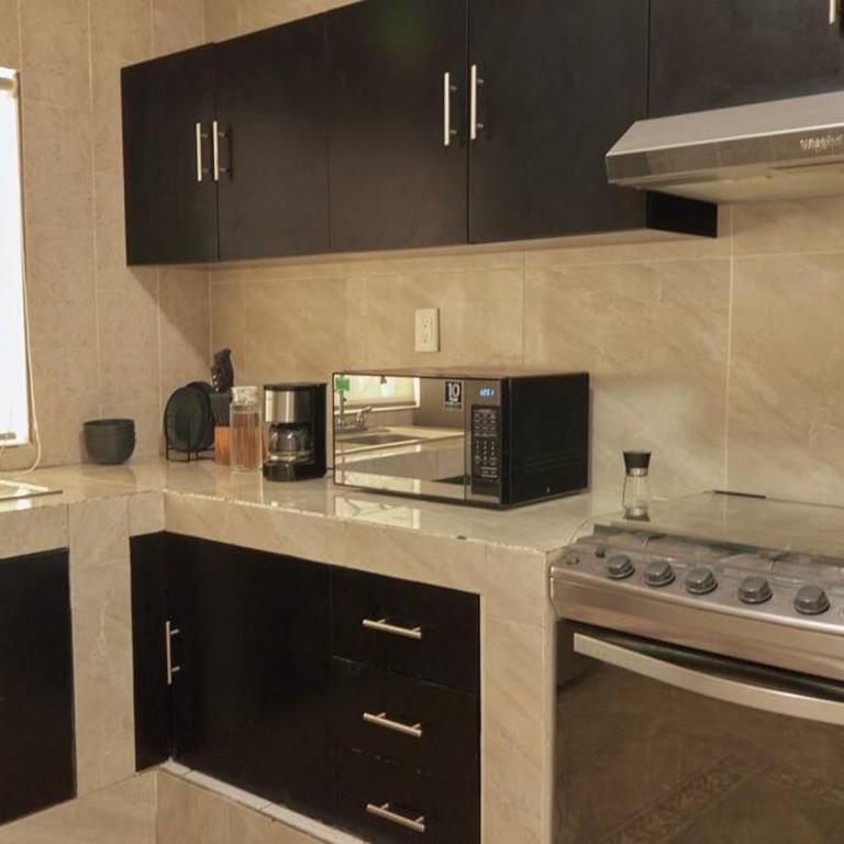 Casa contemporánea a pasos de galerías y averanda - Casa de 3 dormitorios - 13