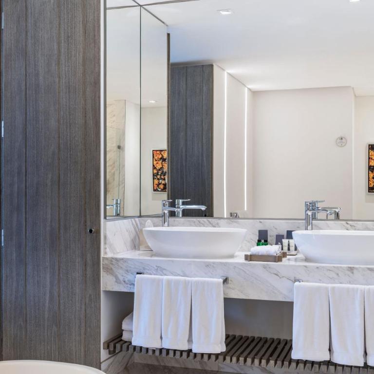 Medellin Marriott Hotel - Suite Junior con cama extragrande - 11