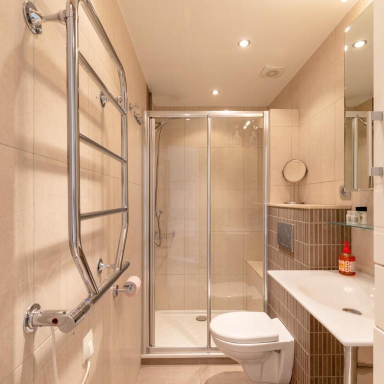 Les Tropiques Bord de mer Juan les pins avec parking - Appartement 1 Chambre - 7