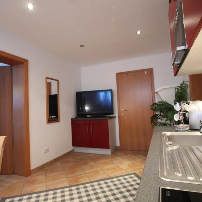 Ferienwohnung Gabriele - Apartment mit 2 Schlafzimmern - 35