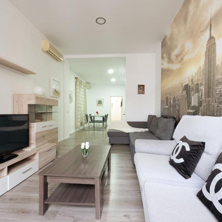 Apartamentos Day Madrid PUERTA DEL SOL - Superior Apartment - 2